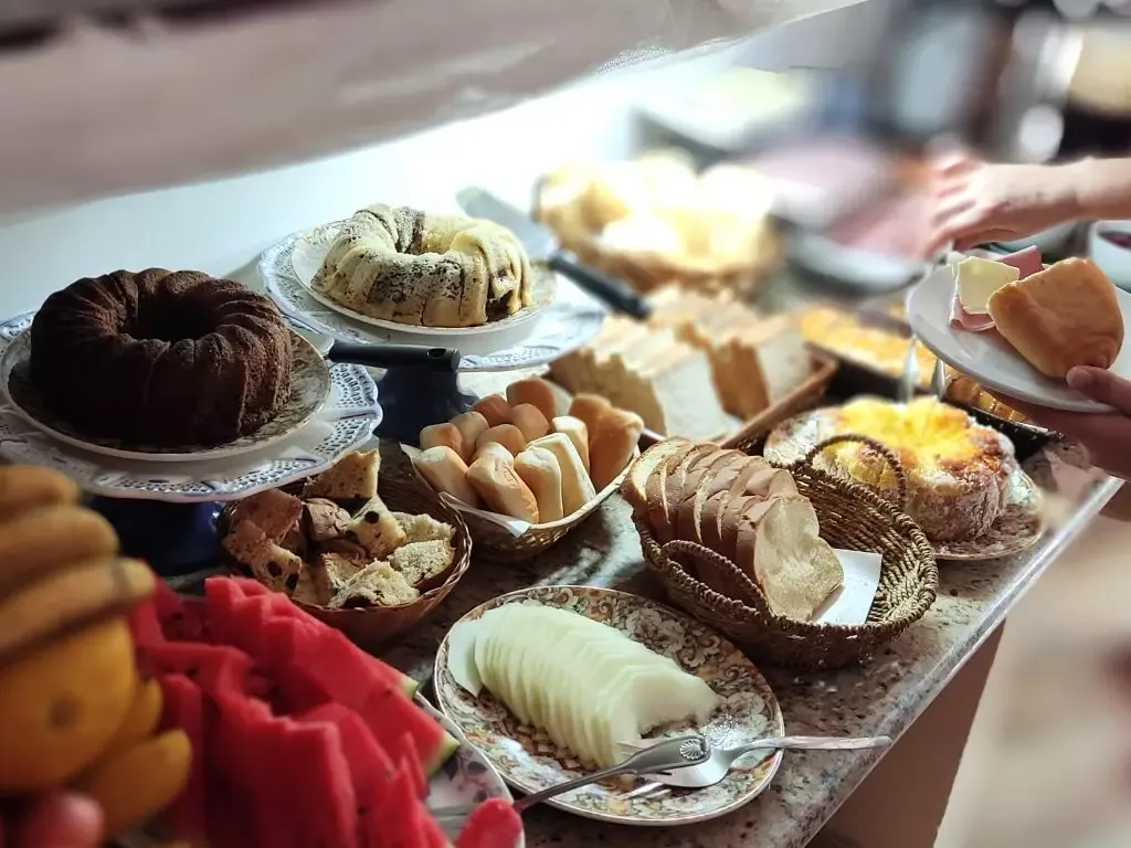 Café da manhã Hotel Iracemar Guarujá