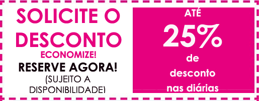 Banner promocional em tons de rosa com a mensagem &ldquo;Solicite o desconto, economize! Reserve agora! (Sujeito a disponibilidade)&rdquo; e destaque para &ldquo;At&eacute; 25% de desconto nas di&aacute;rias&rdquo;.